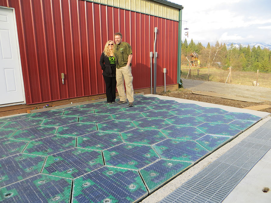 Scott and Julie Brusaw with their modular, glass solar panels.