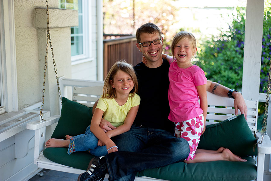 Neil with his daughters.