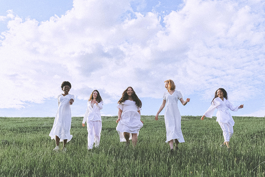 Women Leaders: Learn To Run With Wolves