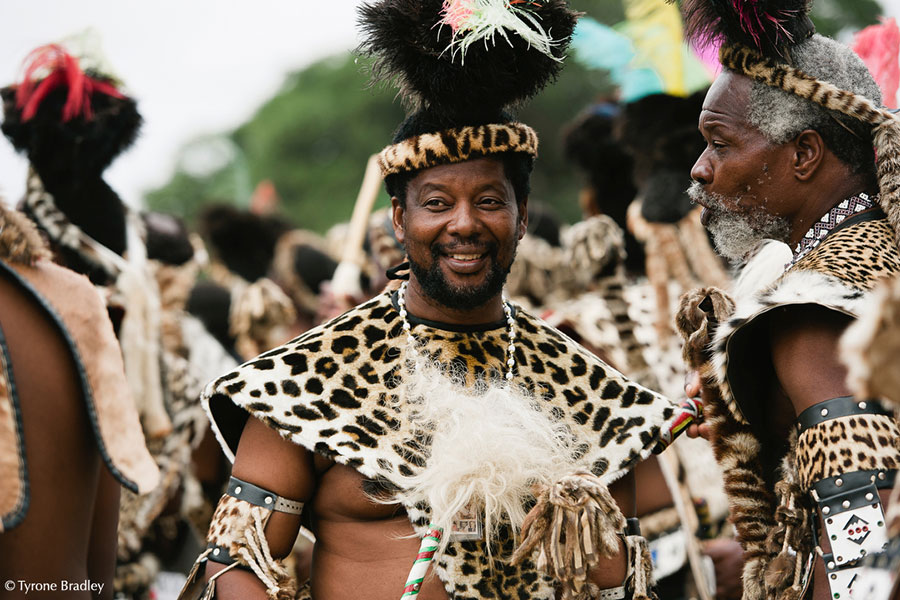 Shania Twain Admits to Faking It. You Should Too.