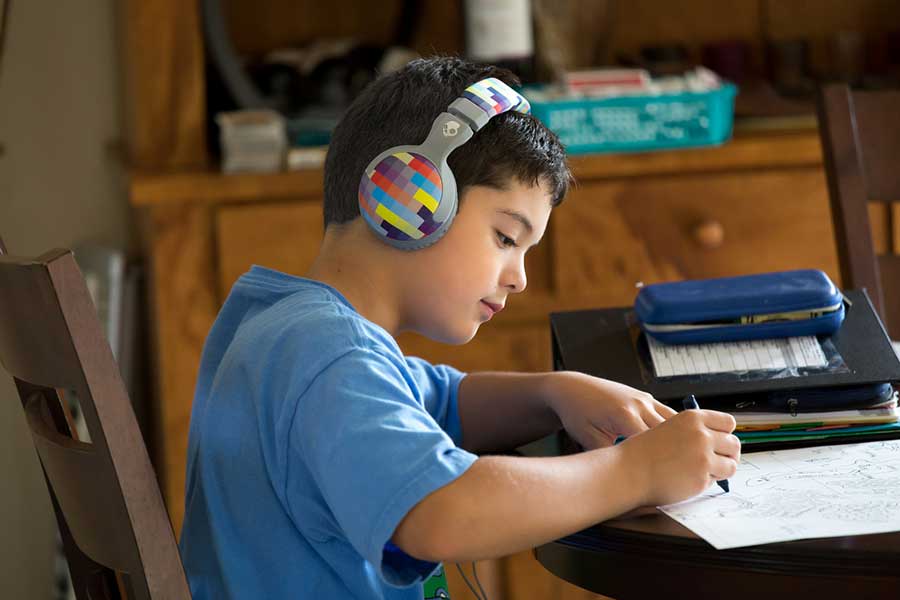 15 Cringeworthy Minutes With Mom That Could Save Your Career