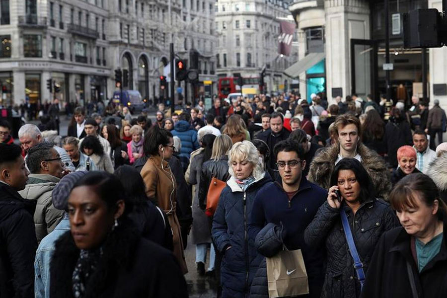 1,500 UK Firms Face Action Over Gender Pay Silence