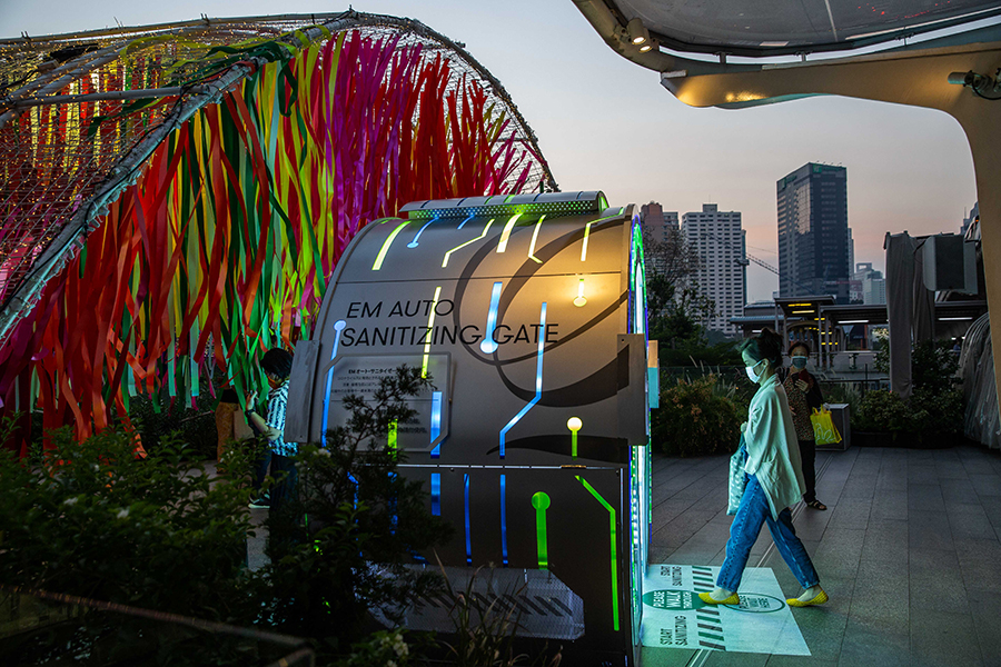 Why Don’t We Treat the Climate Crisis With the Same Urgency as Coronavirus?